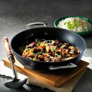 Le Creuset Aluminium-Wok, 32 Cm 19